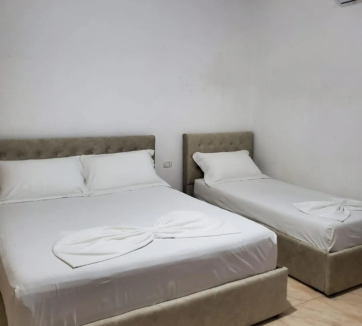 Emiliano'S Apartments Shengjin